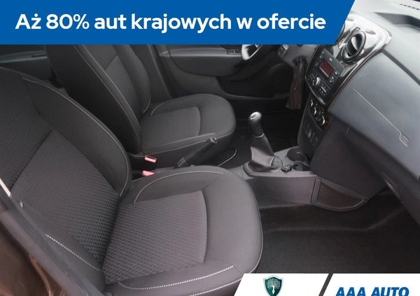 Dacia Logan cena 38000 przebieg: 17233, rok produkcji 2018 z Strumień małe 154